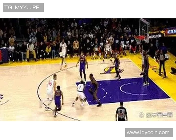 战术拆解：湖人为何能掌控比赛节奏？